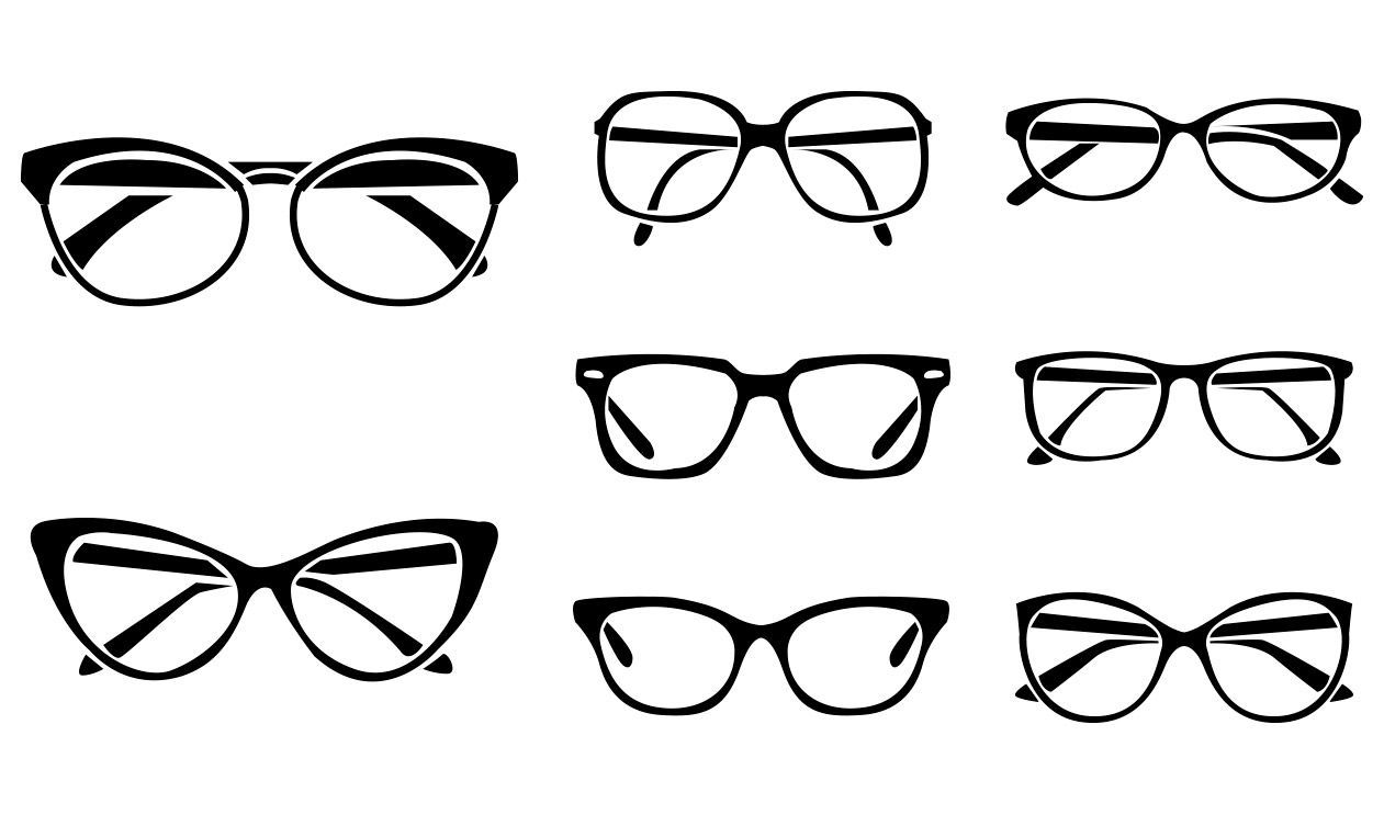 Hombre con cara redonda usando lentes rectangulares