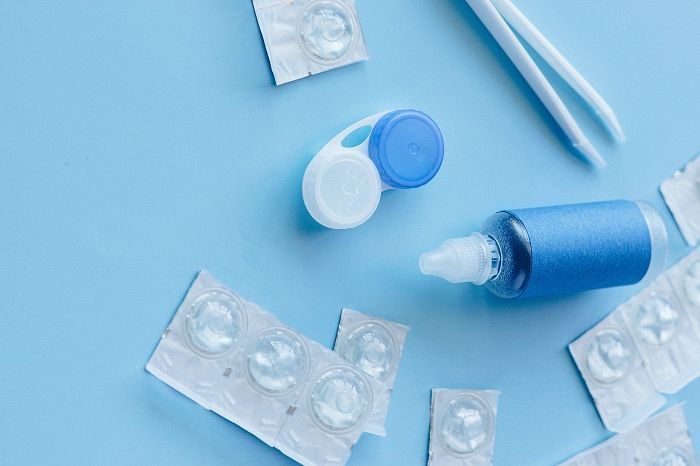 Selección de la solución correcta para lentes de contacto